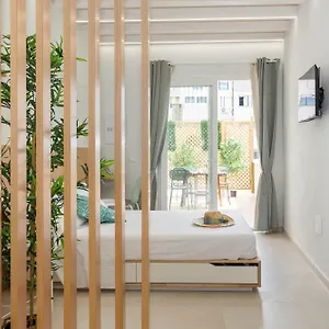 Guest house Domus Laetitiae &